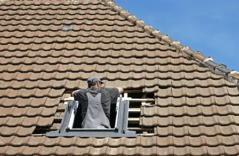 Pose de velux - Saint-Caprais-de-Bordeaux